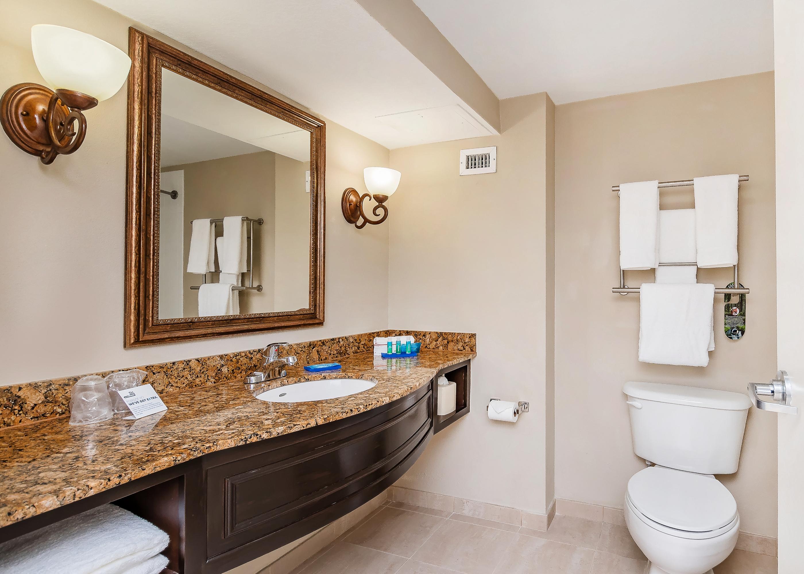 Express & Miami Kendall By Ihg
